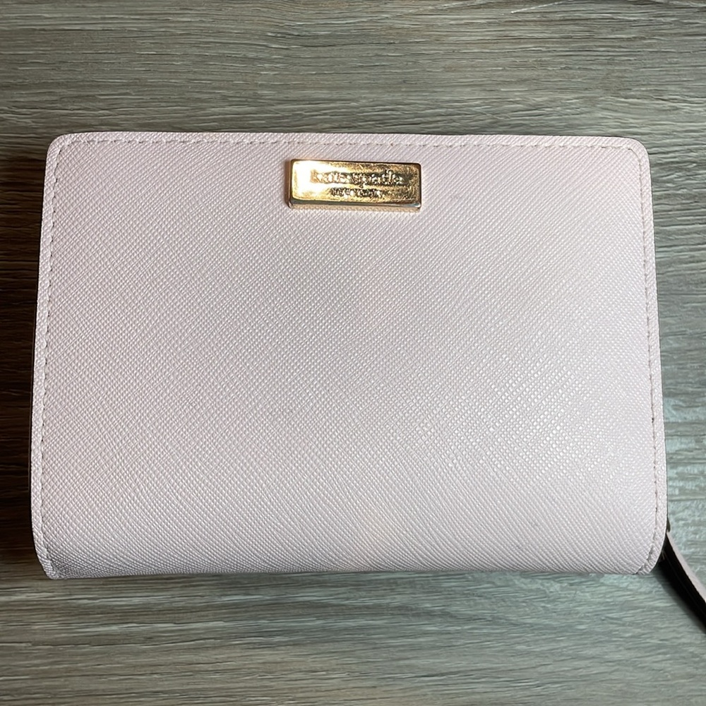 Kate Spade Wallet - Picture 2 of 10